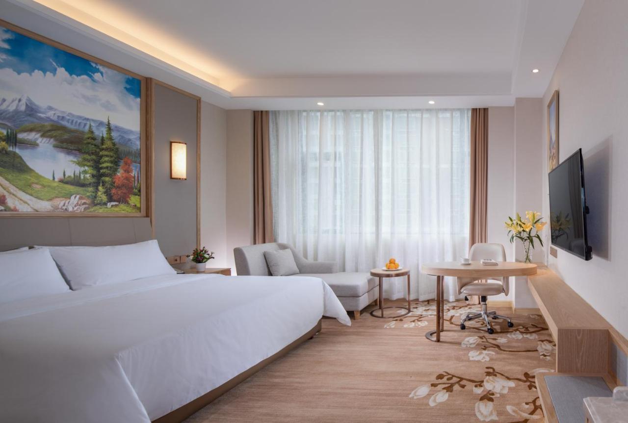 Lianjiang  Vienna International Hotel מראה חיצוני תמונה