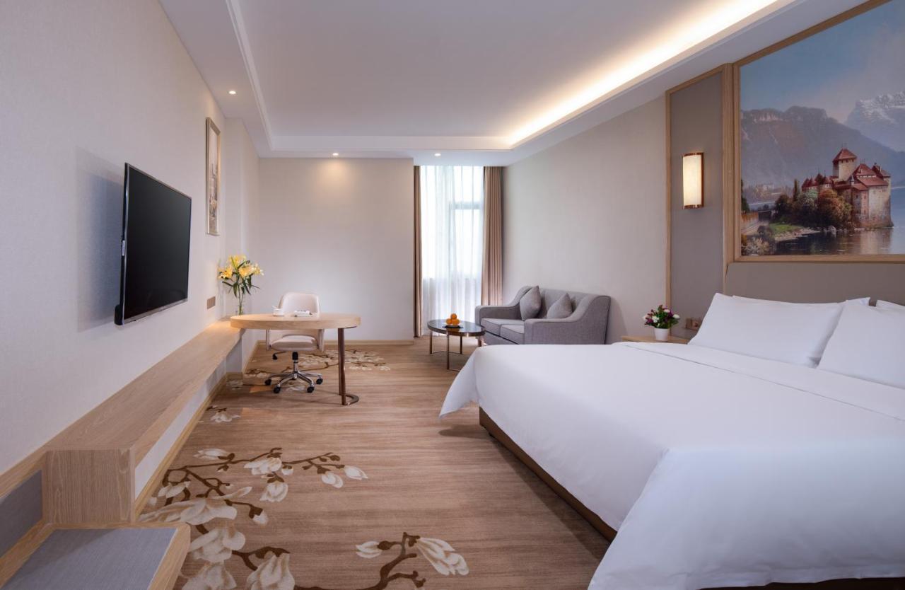 Lianjiang  Vienna International Hotel מראה חיצוני תמונה