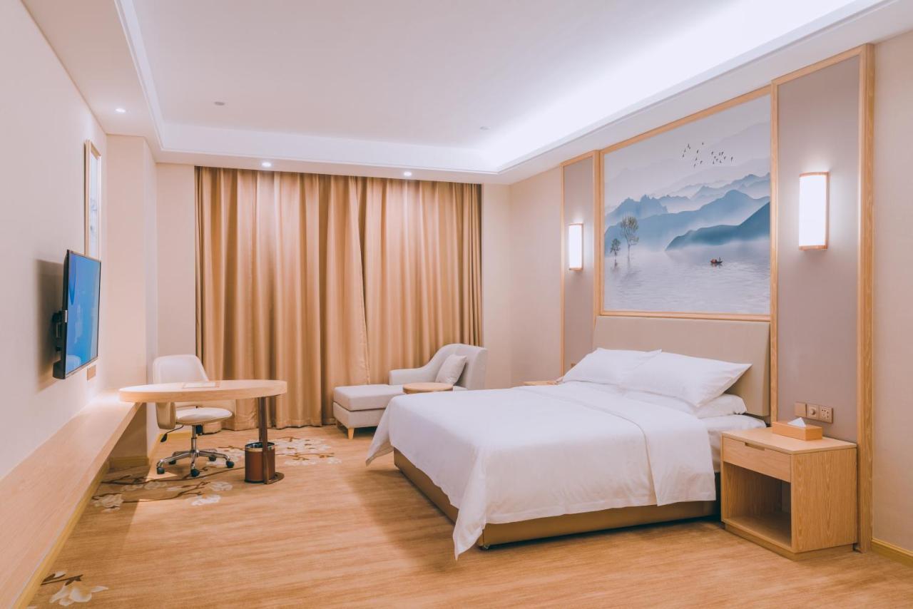 Lianjiang  Vienna International Hotel מראה חיצוני תמונה